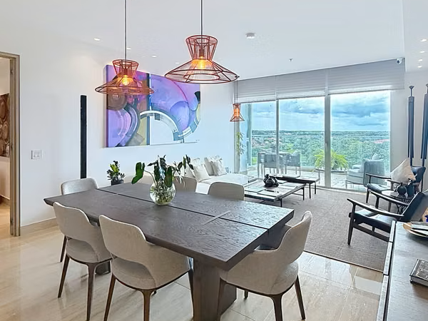 Modern Realty Co