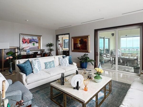 Modern Realty Co