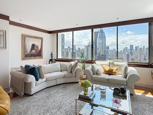 Modern Realty Co